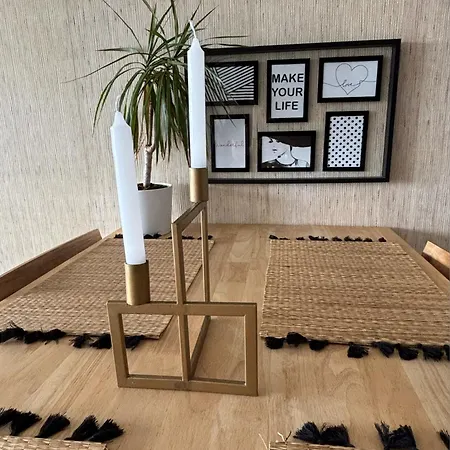 Apartment Con Vistas *